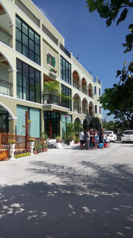 Landmark Maha Sarakham Exterior foto